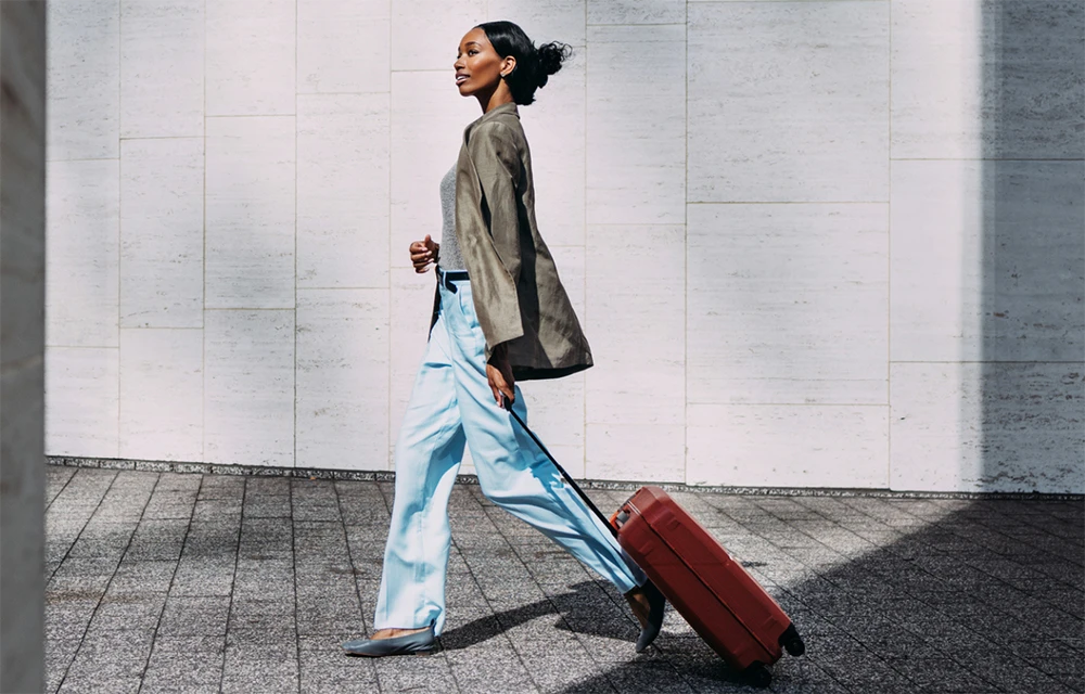 Travel Skincare Tips: How to Keep Your Skin Glowing on the Go